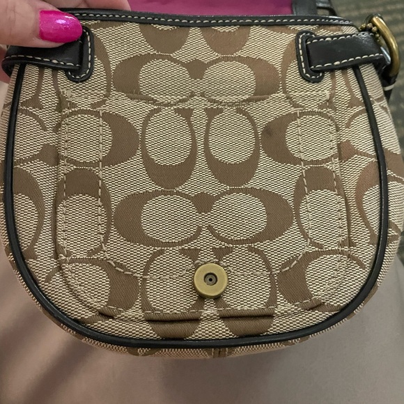 Coach Vintage Garcia Black Leather and Large C Tan Crossbody Bag - Picture 3 of 10